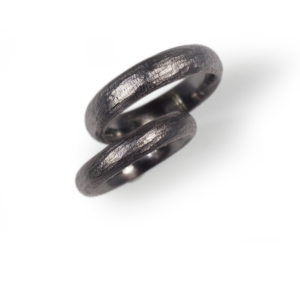 Trauringe Tantal gefräst Trauringe Tantal gefräst